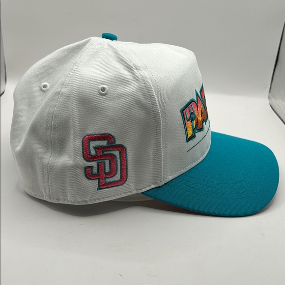 Colorful San Diego Padres Baseball Cap SnapBack - Picture 7 of 10